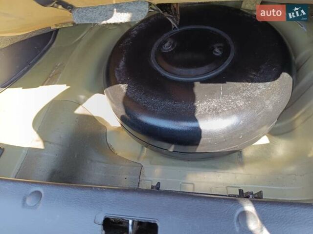 Зелений Деу Ланос, об'ємом двигуна 1.5 л та пробігом 136 тис. км за 2000 $, фото 14 на Automoto.ua