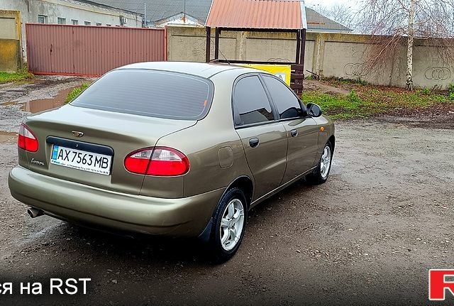 Зеленый Дэу Ланос, объемом двигателя 1.5 л и пробегом 278 тыс. км за 2600 $, фото 5 на Automoto.ua