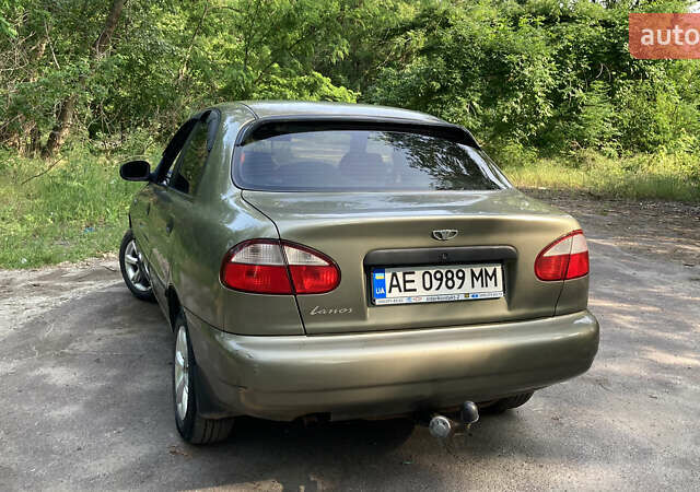 Зеленый Дэу Ланос, объемом двигателя 1.5 л и пробегом 156 тыс. км за 2999 $, фото 3 на Automoto.ua