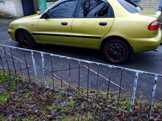 Зелений Деу Ланос, об'ємом двигуна 1.5 л та пробігом 0 тис. км за 2000 $, фото 3 на Automoto.ua