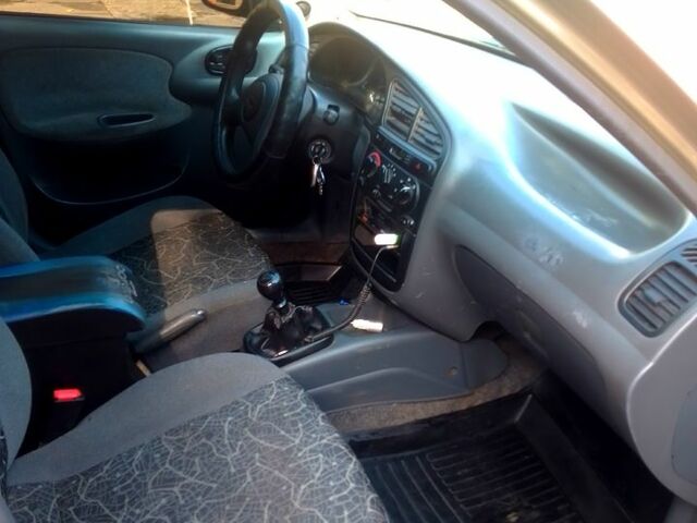 Зелений Деу Ланос, об'ємом двигуна 1.5 л та пробігом 282 тис. км за 3000 $, фото 3 на Automoto.ua