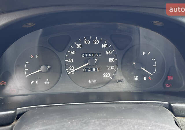 Дэу Ланос 2006 в Арбузинке на Automoto.ua Зеленый Дэу Ланос, объемом двигателя 1.5 л и пробегом 214 тыс. км за 2400 $, фото 3 на Automoto.ua