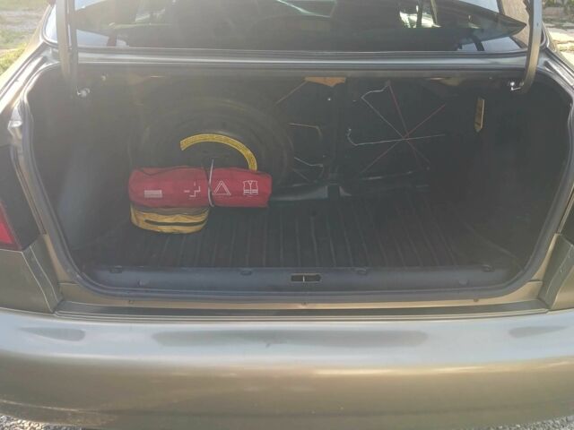 Зеленый Дэу Ланос, объемом двигателя 1.5 л и пробегом 170 тыс. км за 3300 $, фото 14 на Automoto.ua