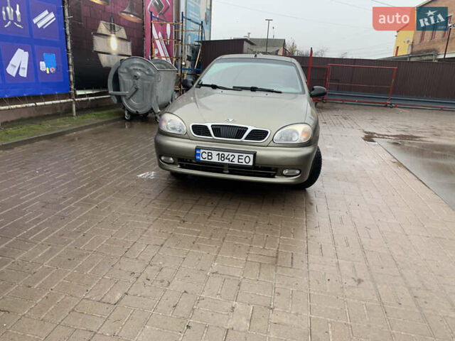 Зеленый Дэу Ланос, объемом двигателя 1.5 л и пробегом 240 тыс. км за 2500 $, фото 1 на Automoto.ua