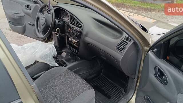 Зеленый Дэу Ланос, объемом двигателя 1.5 л и пробегом 278 тыс. км за 2600 $, фото 11 на Automoto.ua