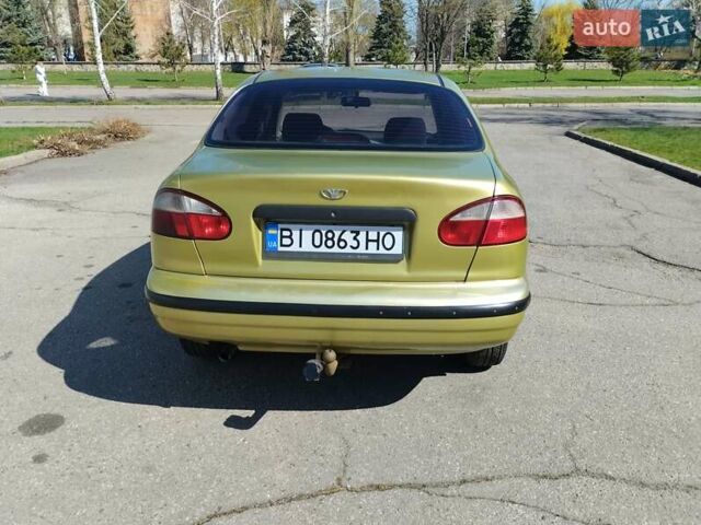 Зеленый Дэу Ланос, объемом двигателя 1.5 л и пробегом 243 тыс. км за 2500 $, фото 1 на Automoto.ua