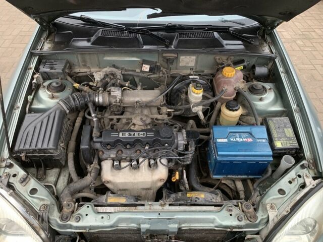 Зеленый Дэу Ланос, объемом двигателя 1.5 л и пробегом 222 тыс. км за 2300 $, фото 5 на Automoto.ua