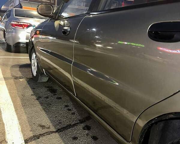 Зелений Деу Ланос, об'ємом двигуна 1.5 л та пробігом 301 тис. км за 3000 $, фото 15 на Automoto.ua