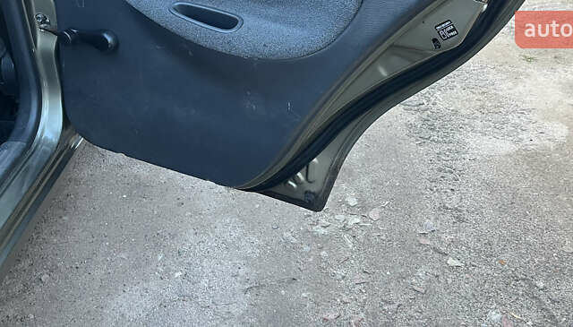 Зелений Деу Ланос, об'ємом двигуна 1.5 л та пробігом 240 тис. км за 2800 $, фото 17 на Automoto.ua