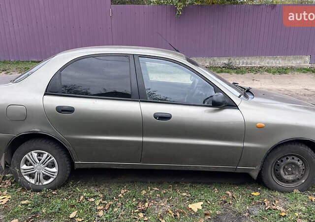 Дэу Ланос 2006 в Арбузинке на Automoto.ua Зеленый Дэу Ланос, объемом двигателя 1.5 л и пробегом 214 тыс. км за 2400 $, фото 6 на Automoto.ua