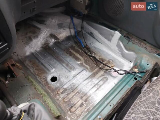 Зелений Деу Ланос, об'ємом двигуна 1.5 л та пробігом 215 тис. км за 2400 $, фото 26 на Automoto.ua