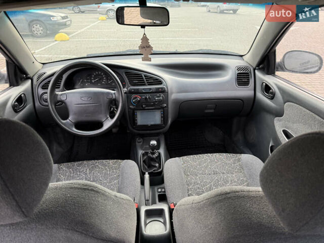 Зелений Деу Ланос, об'ємом двигуна 1.6 л та пробігом 141 тис. км за 2800 $, фото 11 на Automoto.ua