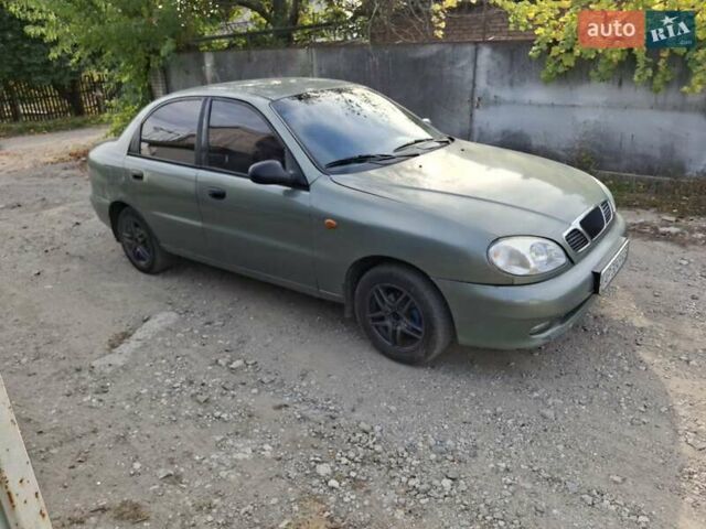 Зеленый Дэу Ланос, объемом двигателя 1.5 л и пробегом 236 тыс. км за 2100 $, фото 1 на Automoto.ua