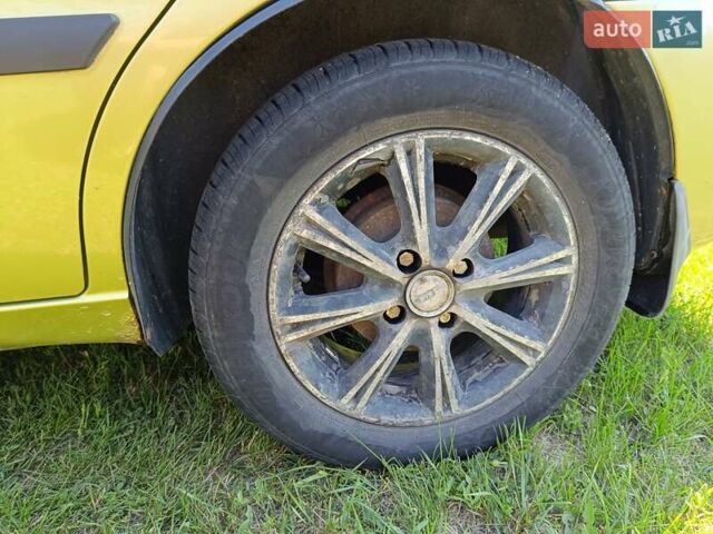 Зелений Деу Ланос, об'ємом двигуна 1.5 л та пробігом 136 тис. км за 2000 $, фото 15 на Automoto.ua