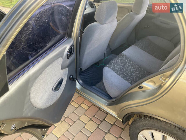 Зелений Деу Ланос, об'ємом двигуна 1.5 л та пробігом 190 тис. км за 1900 $, фото 16 на Automoto.ua