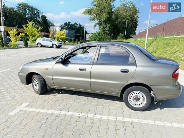 Деу Ланос 2006 у Тернополі на Automoto.ua Зелений Деу Ланос, об'ємом двигуна 1.5 л та пробігом 151 тис. км за 2250 $, фото 6 на Automoto.ua