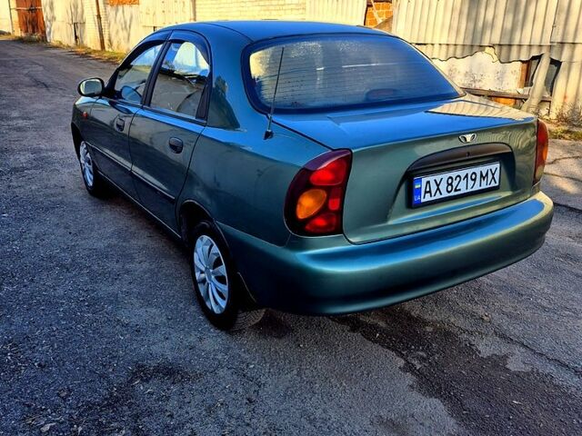 Зеленый Дэу Ланос, объемом двигателя 1.6 л и пробегом 212 тыс. км за 2550 $, фото 2 на Automoto.ua