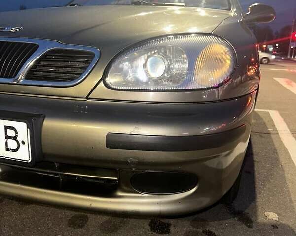 Зелений Деу Ланос, об'ємом двигуна 1.5 л та пробігом 301 тис. км за 3000 $, фото 1 на Automoto.ua