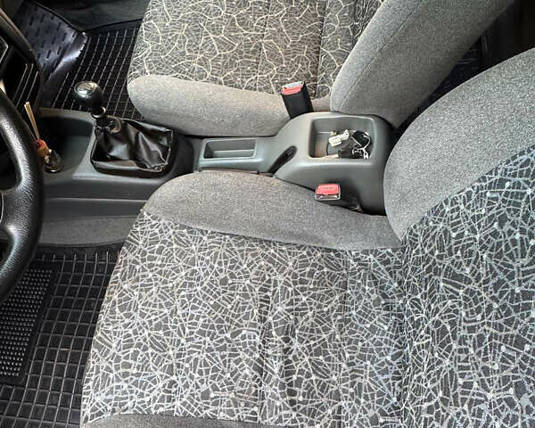 Зеленый Дэу Ланос, объемом двигателя 1.5 л и пробегом 220 тыс. км за 2900 $, фото 8 на Automoto.ua