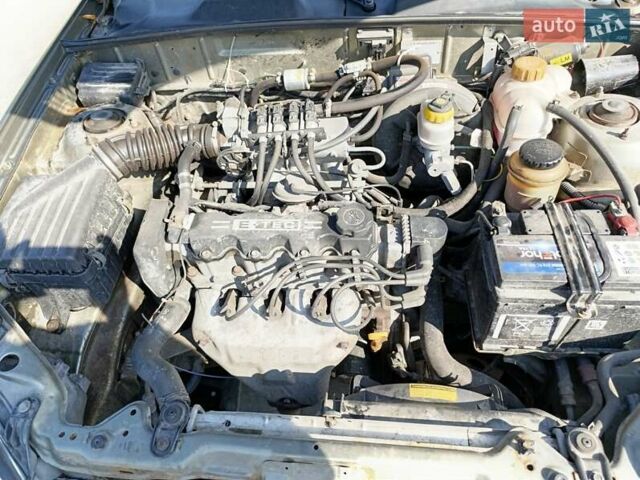 Деу Ланос 2006 у Тернополі на Automoto.ua Зелений Деу Ланос, об'ємом двигуна 1.5 л та пробігом 151 тис. км за 2250 $, фото 12 на Automoto.ua