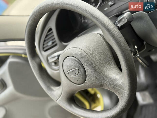 Зелений Деу Ланос, об'ємом двигуна 1.5 л та пробігом 136 тис. км за 3399 $, фото 23 на Automoto.ua