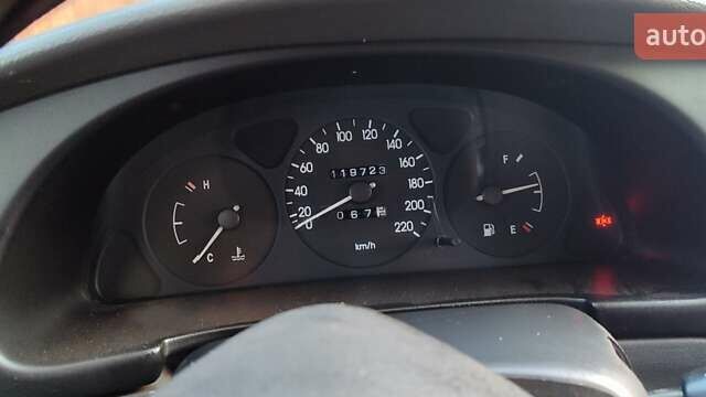 Зеленый Дэу Ланос, объемом двигателя 1.5 л и пробегом 120 тыс. км за 3000 $, фото 6 на Automoto.ua