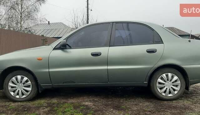 Зелений Деу Ланос, об'ємом двигуна 1.5 л та пробігом 336 тис. км за 2000 $, фото 1 на Automoto.ua