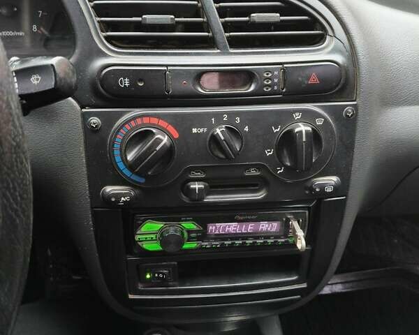 Зелений Деу Ланос, об'ємом двигуна 1.5 л та пробігом 228 тис. км за 1750 $, фото 8 на Automoto.ua