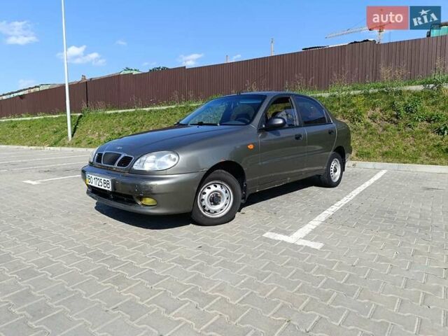 Деу Ланос 2006 у Тернополі на Automoto.ua Зелений Деу Ланос, об'ємом двигуна 1.5 л та пробігом 151 тис. км за 2250 $, фото 8 на Automoto.ua