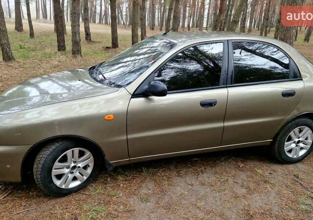 Дэу Ланос 2006 в Каменское - Днепродзержинск на Automoto.ua Зеленый Дэу Ланос, объемом двигателя 1.5 л и пробегом 278 тыс. км за 2750 $, фото 7 на Automoto.ua