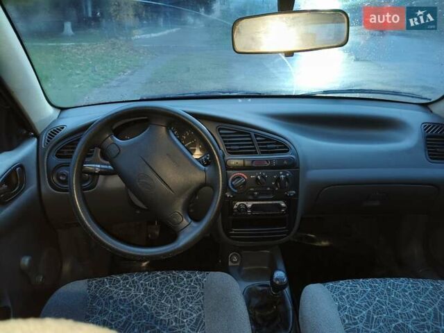 Дэу Ланос 2006 в Лысянке на Automoto.ua Зеленый Дэу Ланос, объемом двигателя 1.5 л и пробегом 186 тыс. км за 2200 $, фото 6 на Automoto.ua