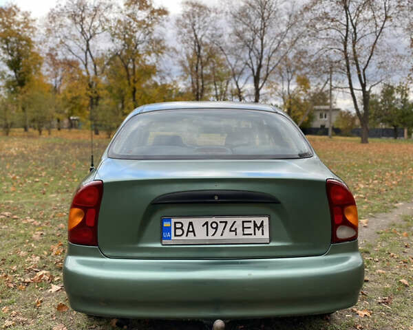 Зеленый Дэу Ланос, объемом двигателя 1.5 л и пробегом 180 тыс. км за 2250 $, фото 7 на Automoto.ua