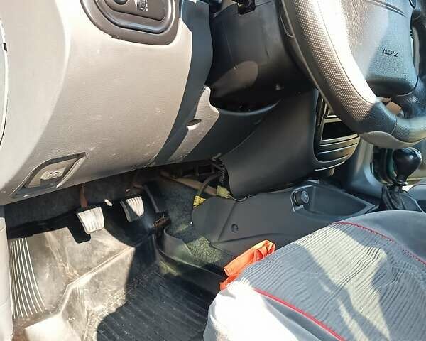 Зеленый Дэу Ланос, объемом двигателя 1.5 л и пробегом 183 тыс. км за 3500 $, фото 8 на Automoto.ua