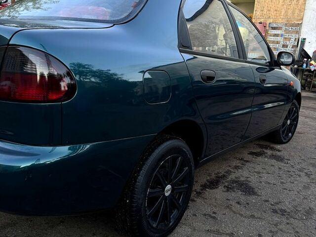 Зелений Деу Ланос, об'ємом двигуна 1.5 л та пробігом 220 тис. км за 3100 $, фото 1 на Automoto.ua