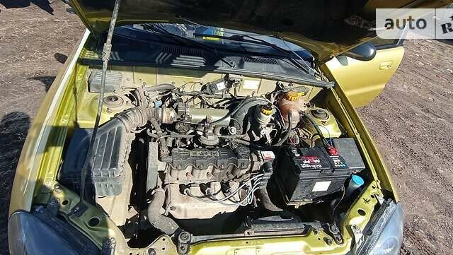 Зеленый Дэу Ланос, объемом двигателя 1.5 л и пробегом 300 тыс. км за 2700 $, фото 2 на Automoto.ua