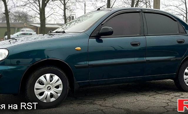 Зеленый Дэу Ланос, объемом двигателя 1.4 л и пробегом 214 тыс. км за 1999 $, фото 1 на Automoto.ua