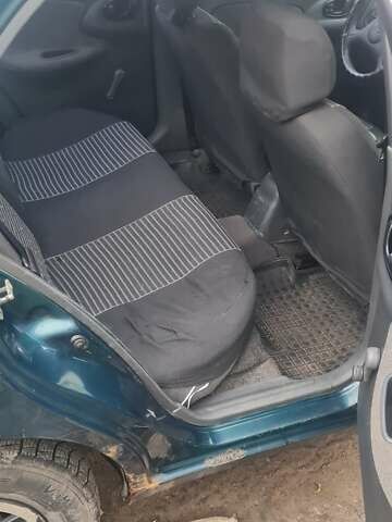 Зелений Деу Ланос, об'ємом двигуна 1.5 л та пробігом 426 тис. км за 900 $, фото 2 на Automoto.ua