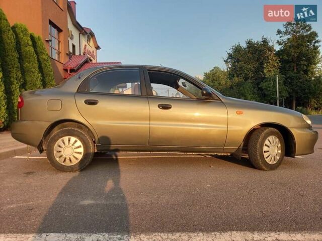 Зелений Деу Ланос, об'ємом двигуна 1.5 л та пробігом 178 тис. км за 2299 $, фото 3 на Automoto.ua