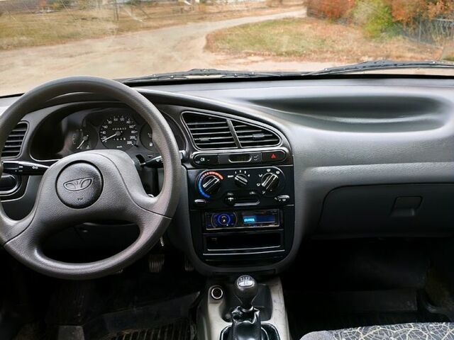 Дэу Ланос 2007 в Кобеляках на Automoto.ua Зеленый Дэу Ланос, объемом двигателя 1.4 л и пробегом 198 тыс. км за 2250 $, фото 8 на Automoto.ua