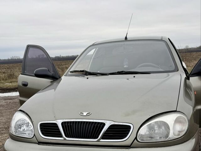 Зеленый Дэу Ланос, объемом двигателя 1.4 л и пробегом 13 тыс. км за 2200 $, фото 5 на Automoto.ua