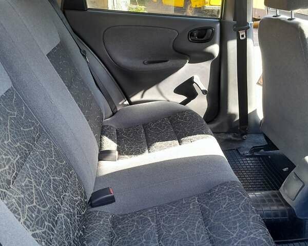 Зеленый Дэу Ланос, объемом двигателя 1.6 л и пробегом 298 тыс. км за 2600 $, фото 9 на Automoto.ua