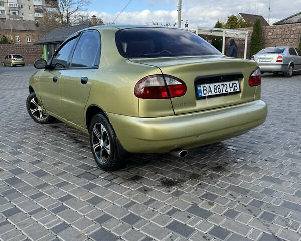 Деу Ланос 2007 у Кропивницькому (Кіровограді) на Automoto.ua Зелений Деу Ланос, об'ємом двигуна 1.5 л та пробігом 251 тис. км за 2200 $, фото 2 на Automoto.ua