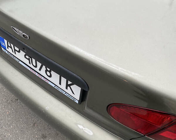 Зеленый Дэу Ланос, объемом двигателя 1.5 л и пробегом 210 тыс. км за 2000 $, фото 5 на Automoto.ua