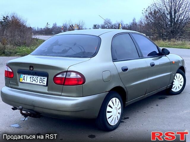 Зеленый Дэу Ланос, объемом двигателя 1.6 л и пробегом 111 тыс. км за 1500 $, фото 4 на Automoto.ua