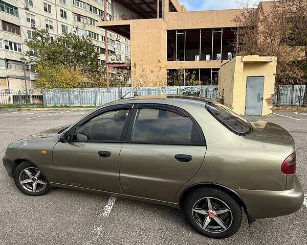 Дэу Ланос 2007 в Харькове на Automoto.ua Зеленый Дэу Ланос, объемом двигателя 1.6 л и пробегом 150 тыс. км за 2600 $, фото 7 на Automoto.ua