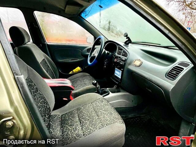 Зелений Деу Ланос, об'ємом двигуна 1.5 л та пробігом 0 тис. км за 1150 $, фото 9 на Automoto.ua