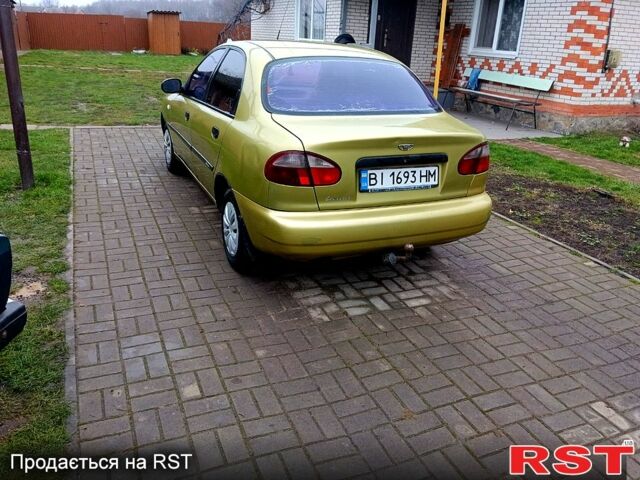 Зеленый Дэу Ланос, объемом двигателя 1.3 л и пробегом 180 тыс. км за 1300 $, фото 1 на Automoto.ua