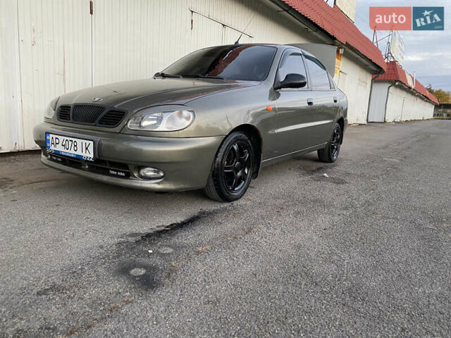 Зеленый Дэу Ланос, объемом двигателя 1.5 л и пробегом 210 тыс. км за 2000 $, фото 8 на Automoto.ua