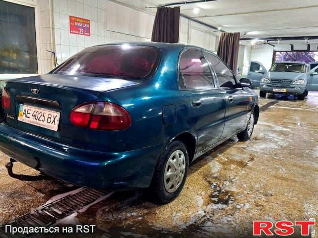 Зеленый Дэу Ланос, объемом двигателя 1.5 л и пробегом 200 тыс. км за 1050 $, фото 7 на Automoto.ua