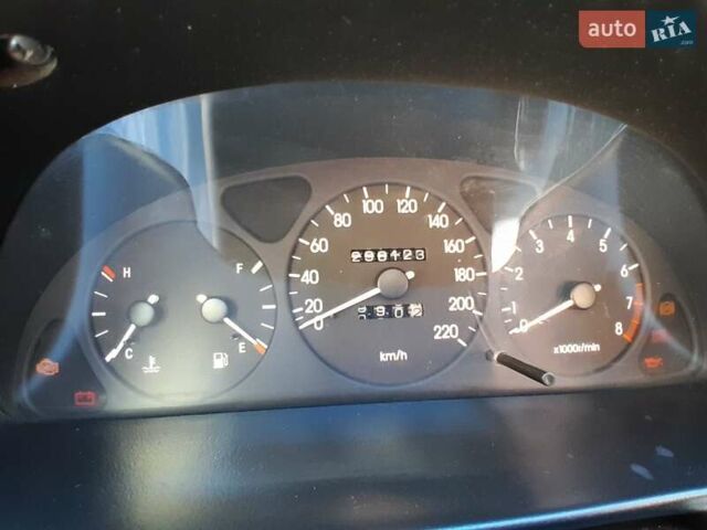 Зеленый Дэу Ланос, объемом двигателя 1.6 л и пробегом 298 тыс. км за 2600 $, фото 12 на Automoto.ua